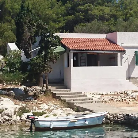 Steinhaus Am Meer Mit Ueberdachter Terrasse Als Perfekter Rueckzugsort Fuer Naturliebhaber * Pristanisce