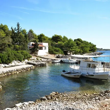 Tatil Evi Steinhaus Am Meer Mit Ueberdachter Terrasse Als Perfekter Rueckzugsort Fuer Naturliebhaber