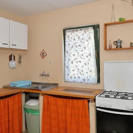 Steinhaus Am Meer Mit Ueberdachter Terrasse Als Perfekter Rueckzugsort Fuer Naturliebhaber Tatil Evi Pristanisce