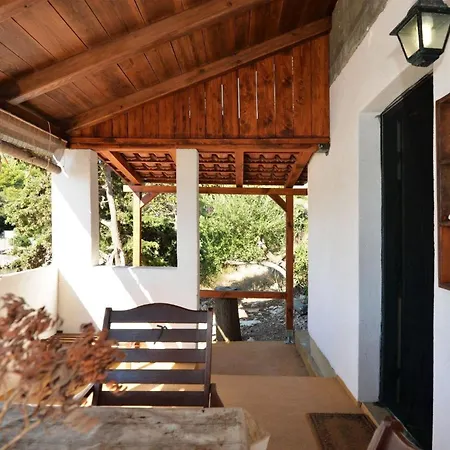 Tatil Evi Steinhaus Am Meer Mit Ueberdachter Terrasse Als Perfekter Rueckzugsort Fuer Naturliebhaber Pristanisce